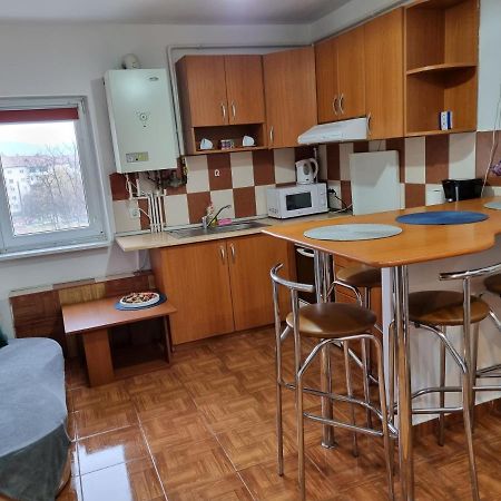 Appartamento Marya'S Râmnicu Vâlcea Esterno foto