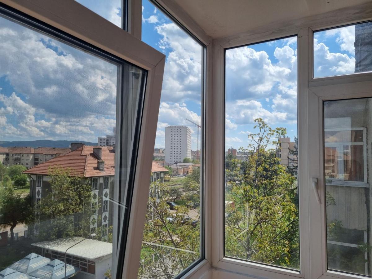Appartamento Marya'S Râmnicu Vâlcea Esterno foto