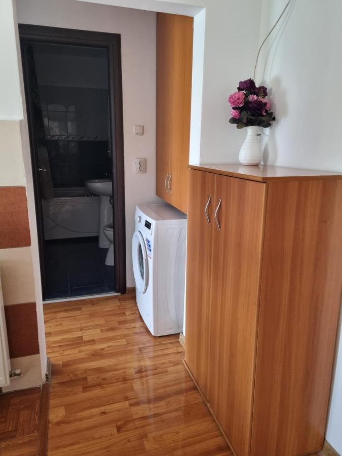 Appartamento Marya'S Râmnicu Vâlcea Esterno foto