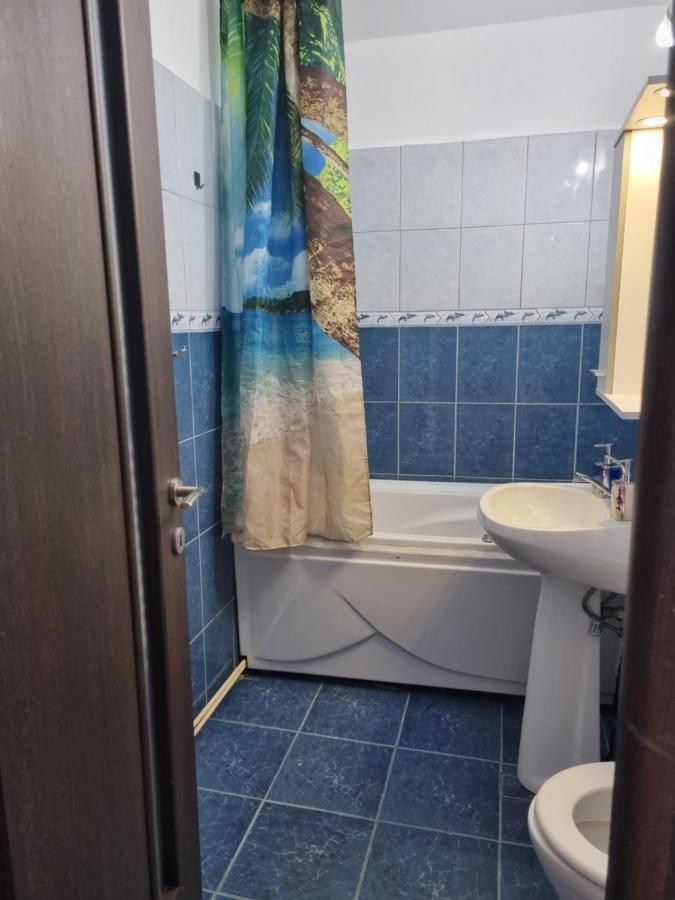 Appartamento Marya'S Râmnicu Vâlcea Esterno foto