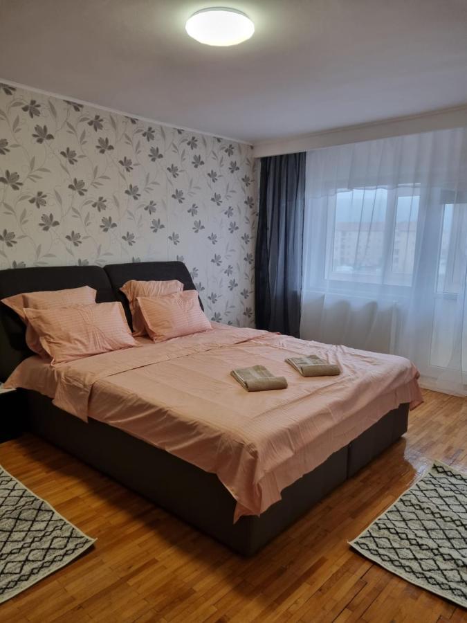 Appartamento Marya'S Râmnicu Vâlcea Esterno foto